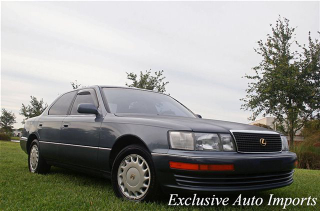 Illustration for article titled Ten Of The Best Beater Cars You Can Buy On eBay For Less Than $3,000